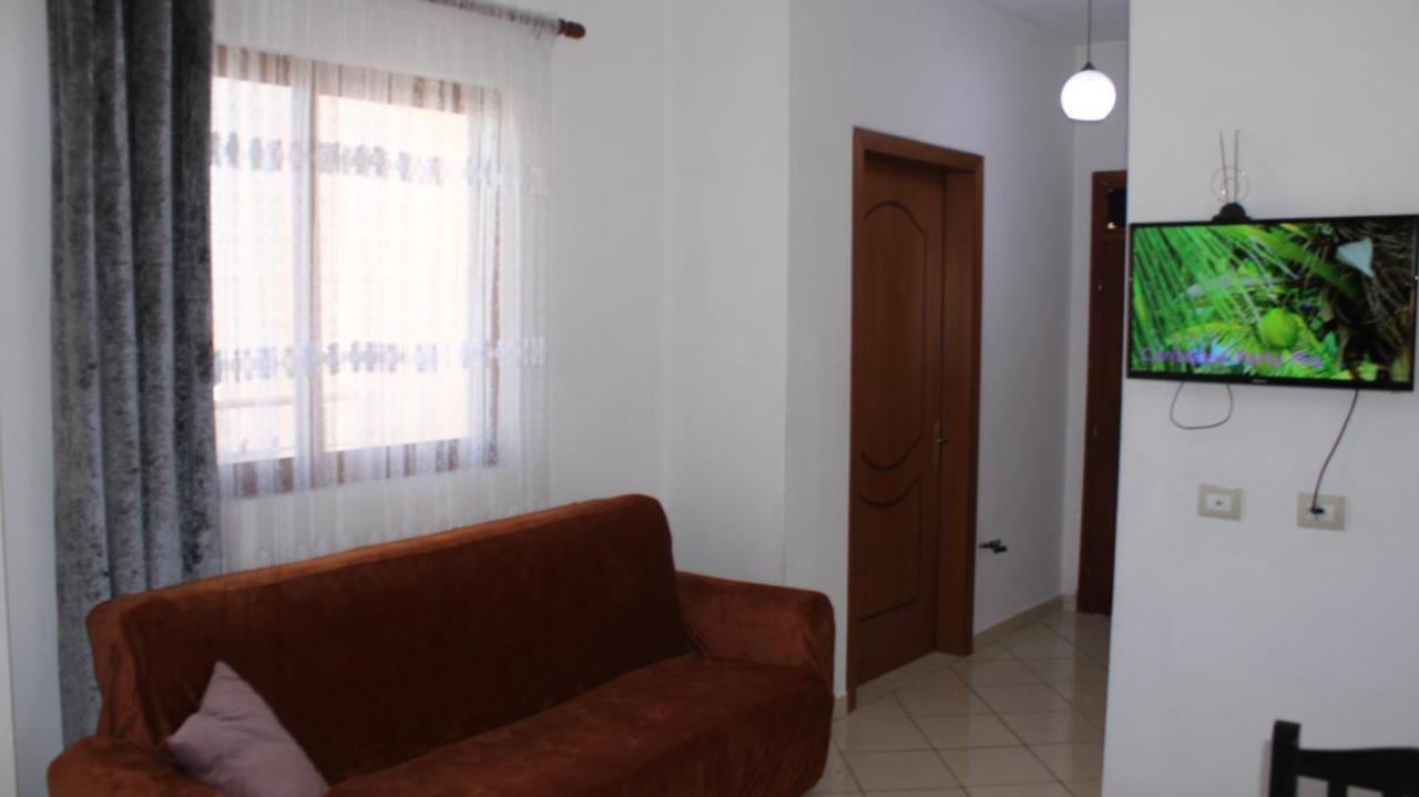 Deni'S Family Apartment In New Blvd Tirana Exterior foto